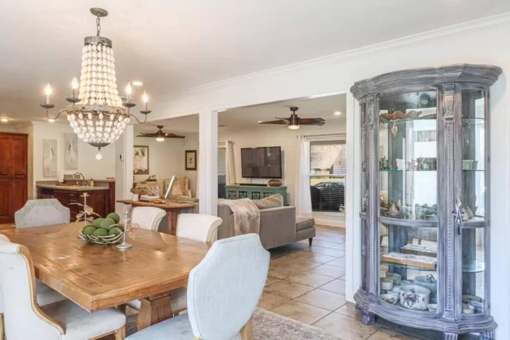גאלפורט 4/3 Home Centrally Located, Beach, Casino, Airport, Dining, Golfing, Shopping, Entertainment מראה חיצוני תמונה